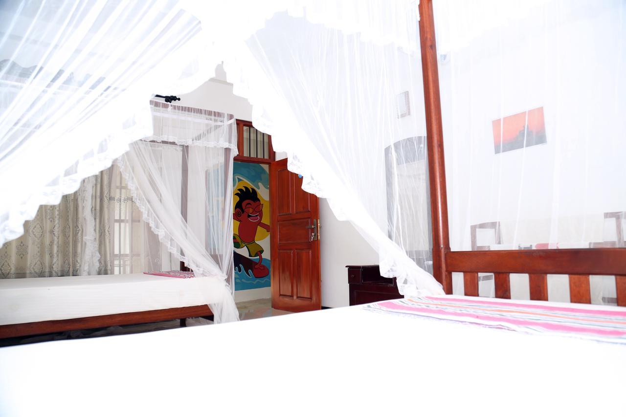Gihan Guesthouse มิริสซา ภายนอก รูปภาพ