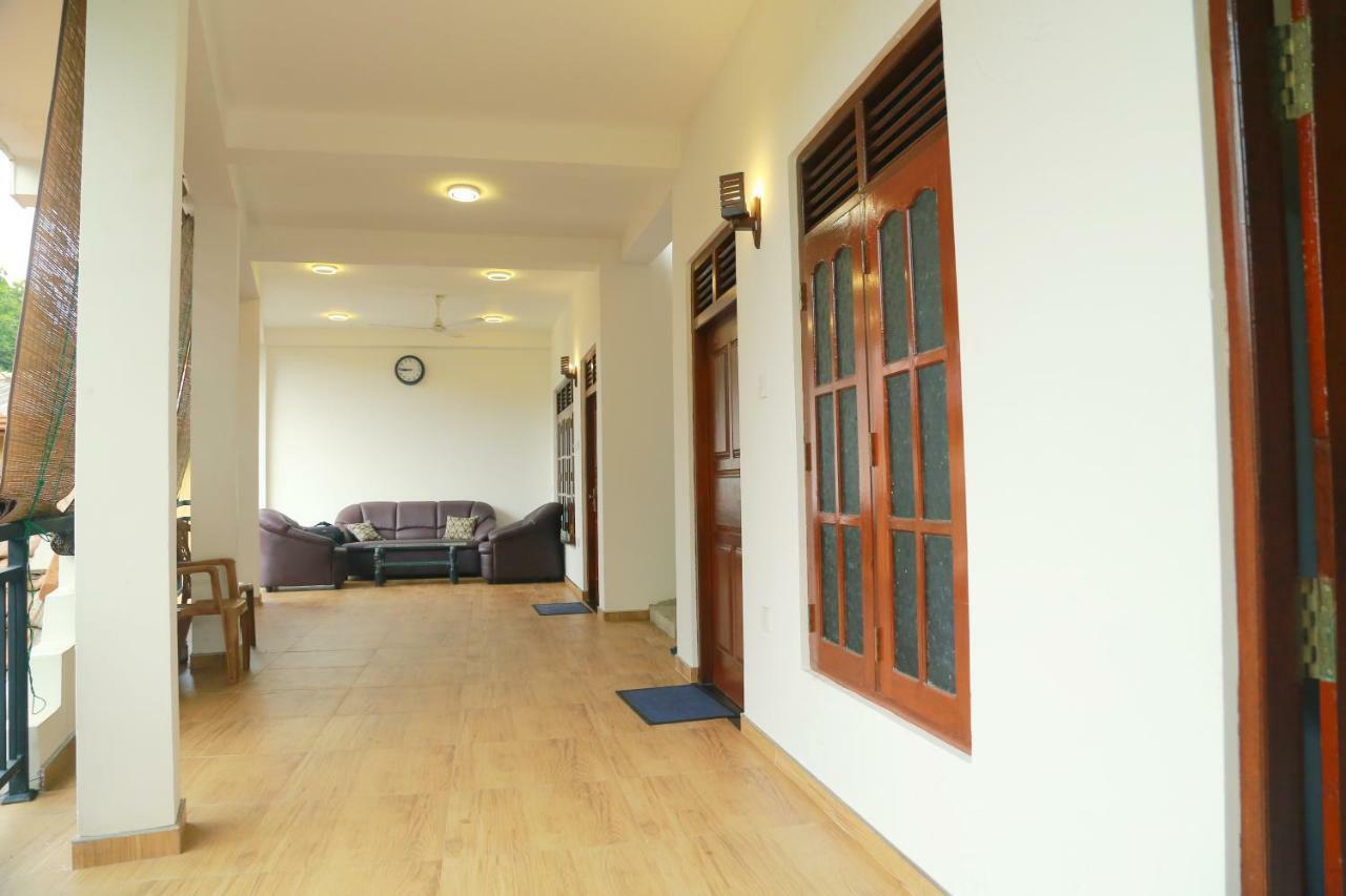 Gihan Guesthouse มิริสซา ภายนอก รูปภาพ