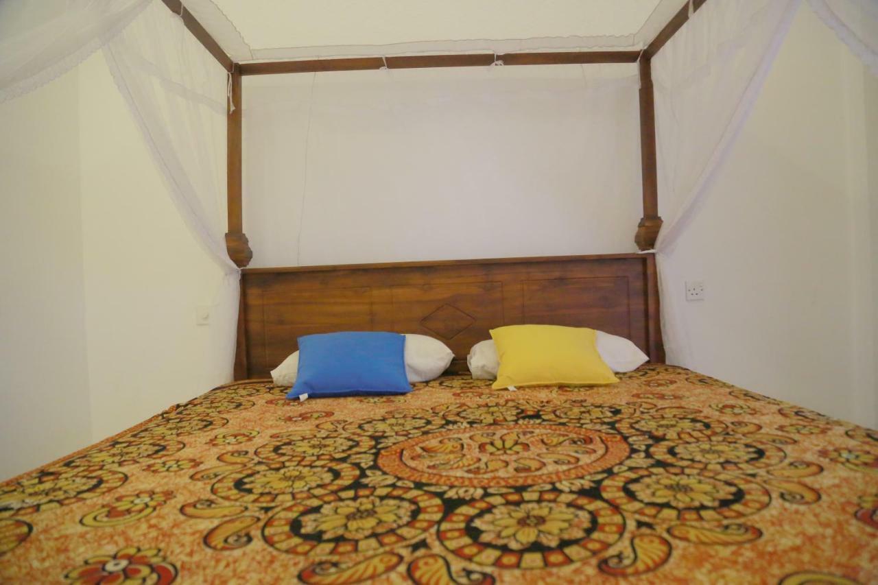 Gihan Guesthouse มิริสซา ภายนอก รูปภาพ