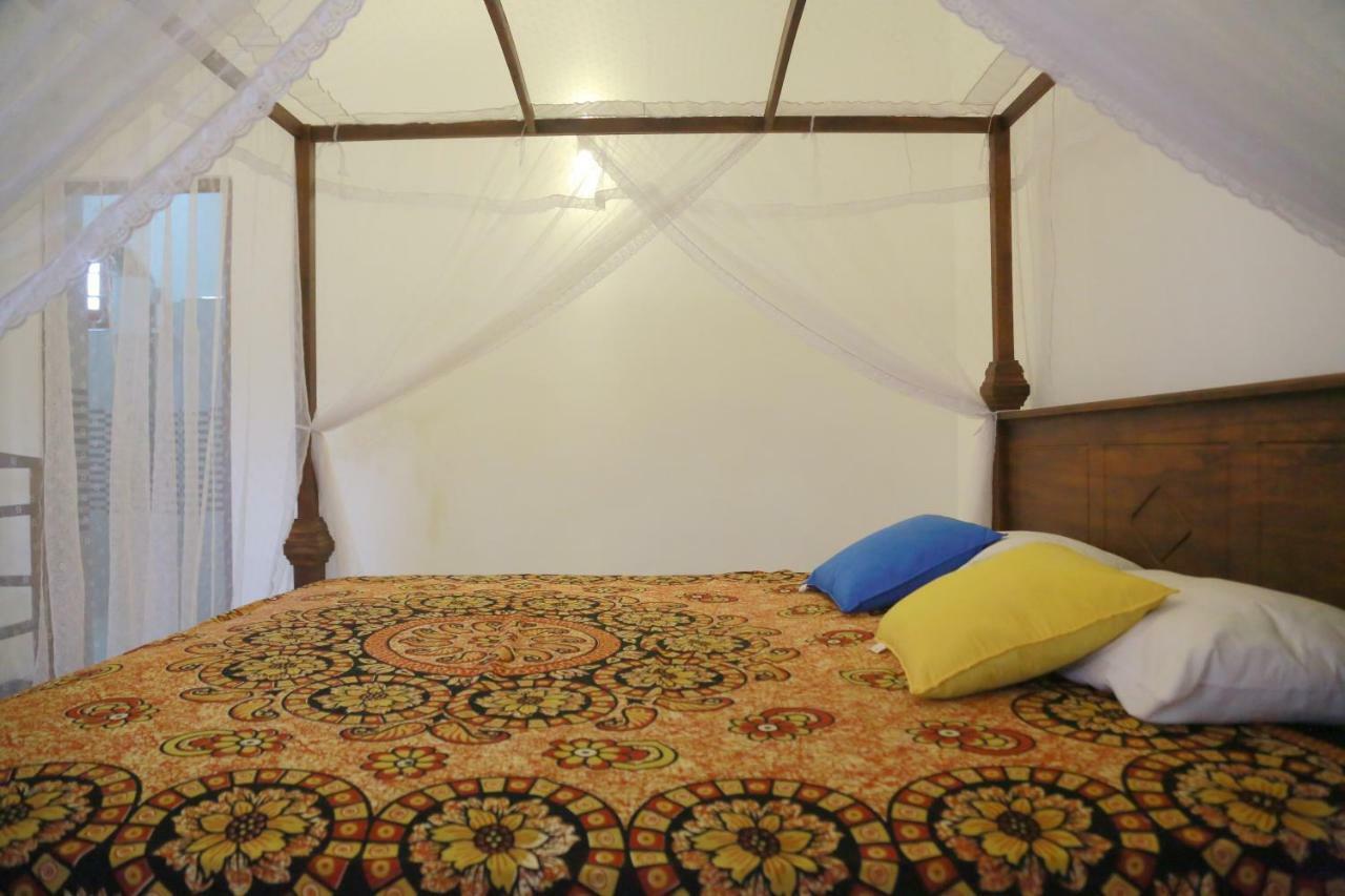 Gihan Guesthouse มิริสซา ภายนอก รูปภาพ