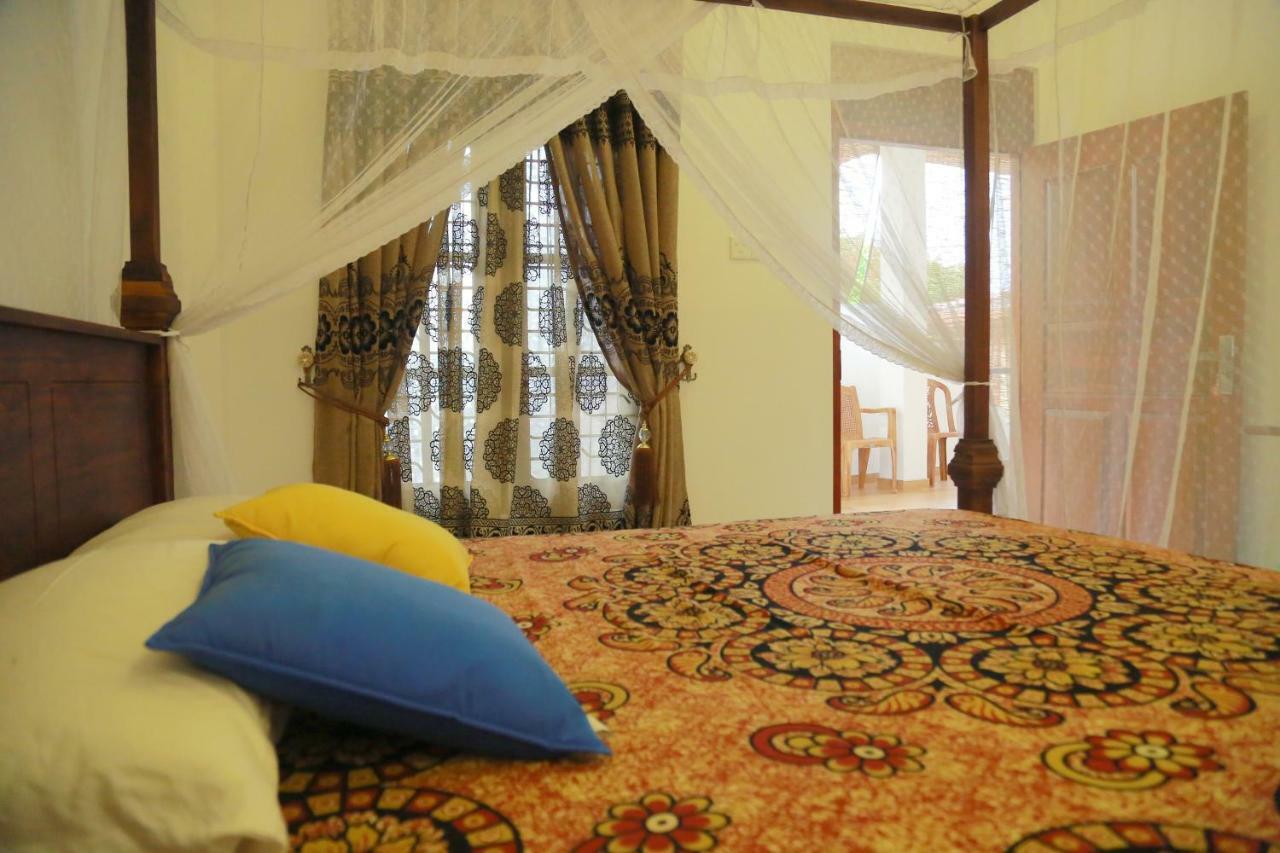 Gihan Guesthouse มิริสซา ภายนอก รูปภาพ
