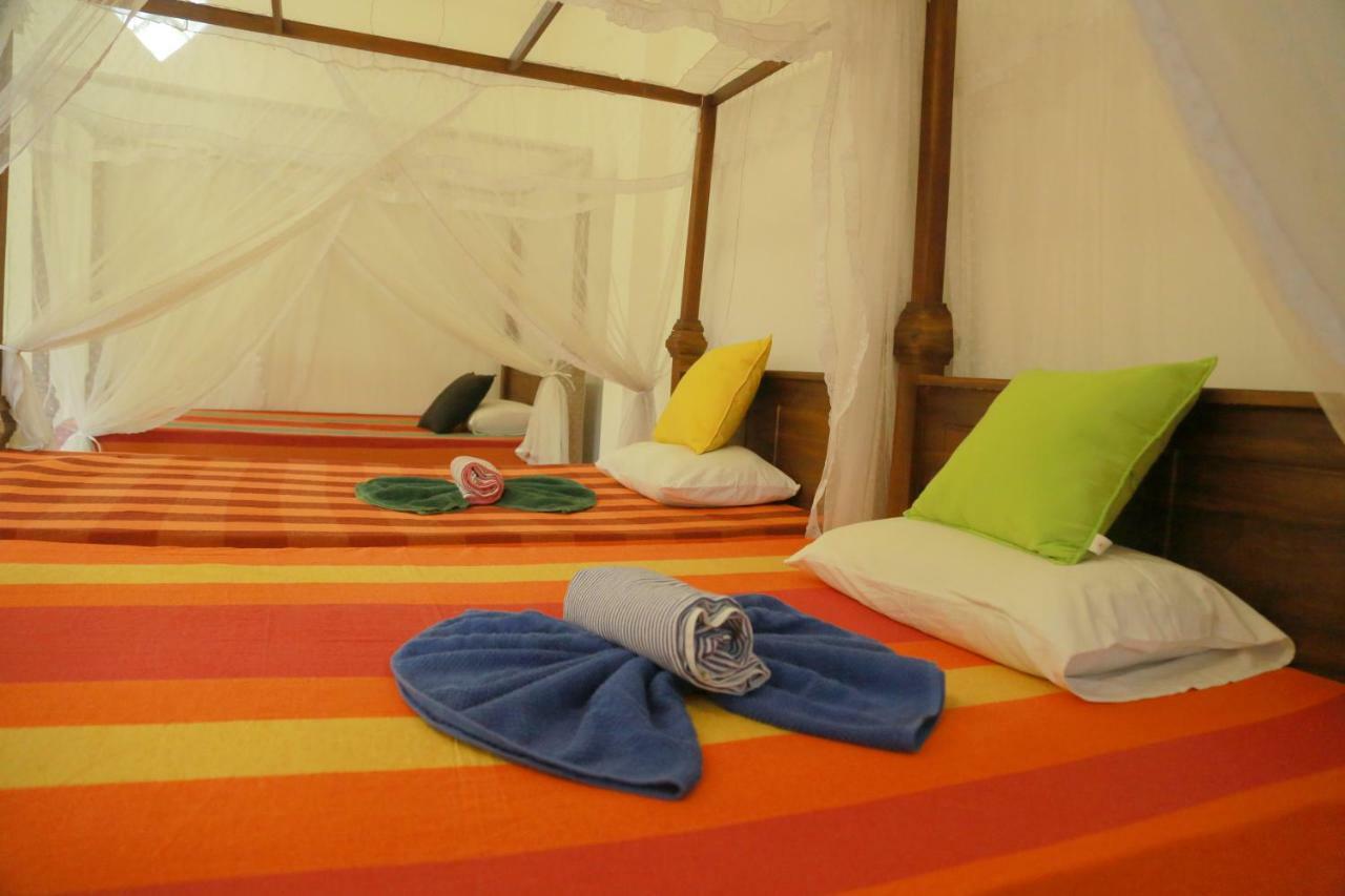 Gihan Guesthouse มิริสซา ภายนอก รูปภาพ